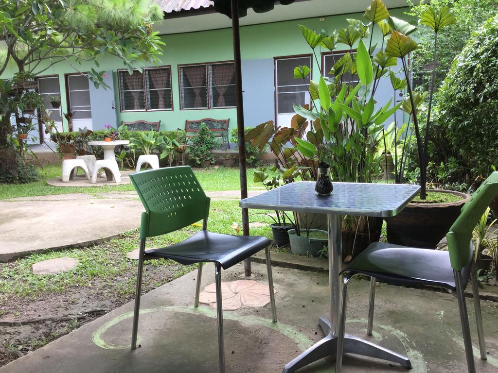 Baan Bua Guest House Chiang Rai Eksteriør bilde