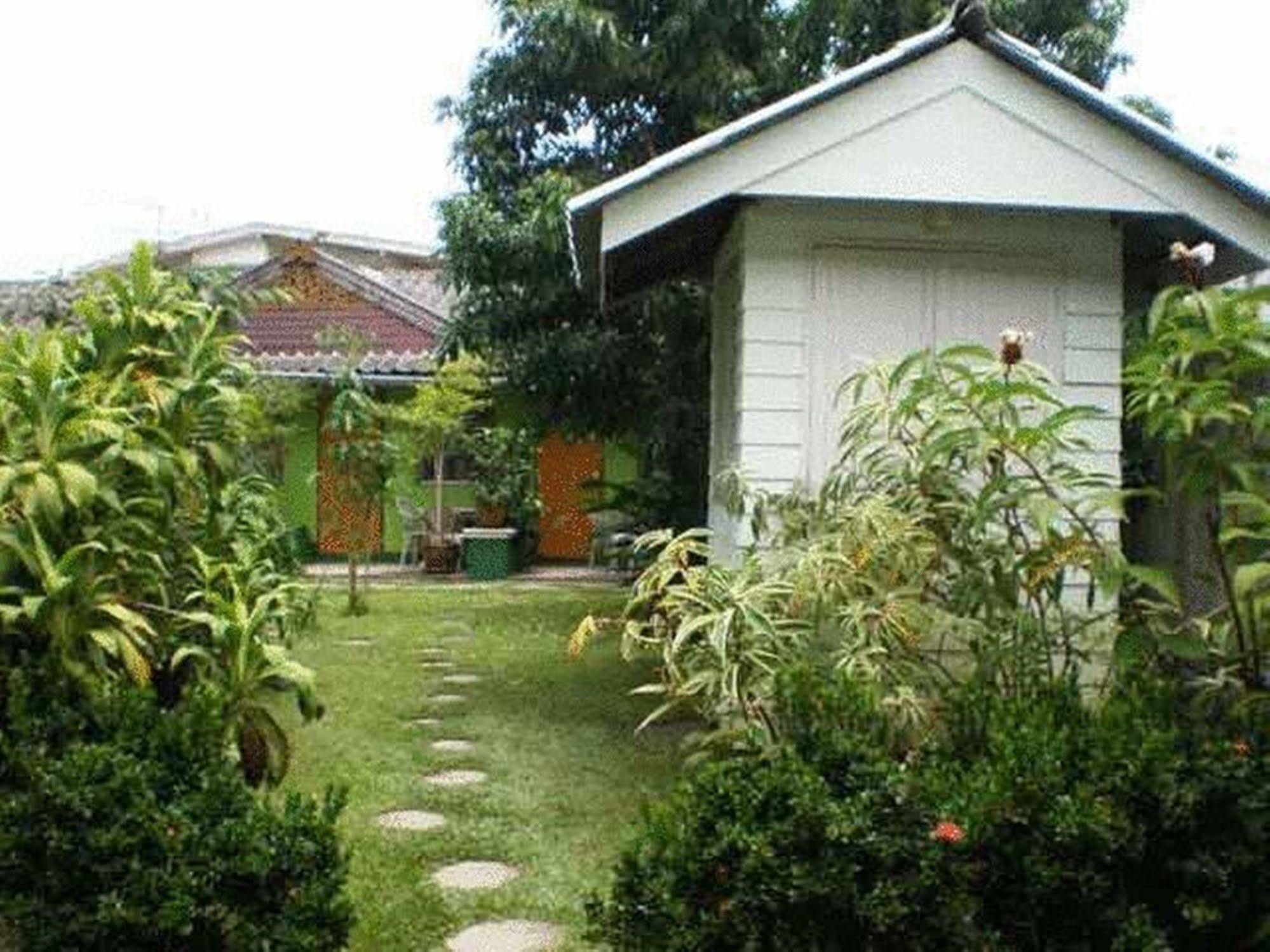 Baan Bua Guest House Chiang Rai Eksteriør bilde